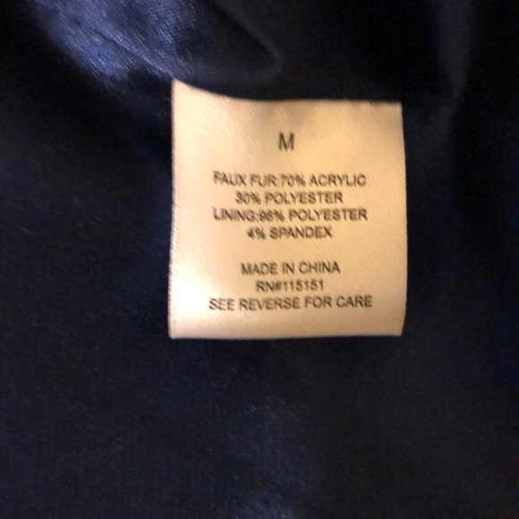 NWOT-Romeo & Juliet Couture faux fur vest - Picture 4 of 8